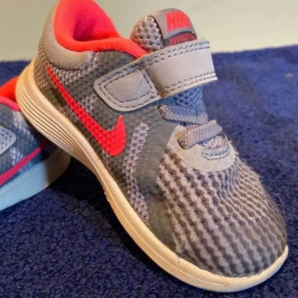 Nike Toddler 6C Revolution 4 Grey Racer Pink Velcro Closure Sneakers